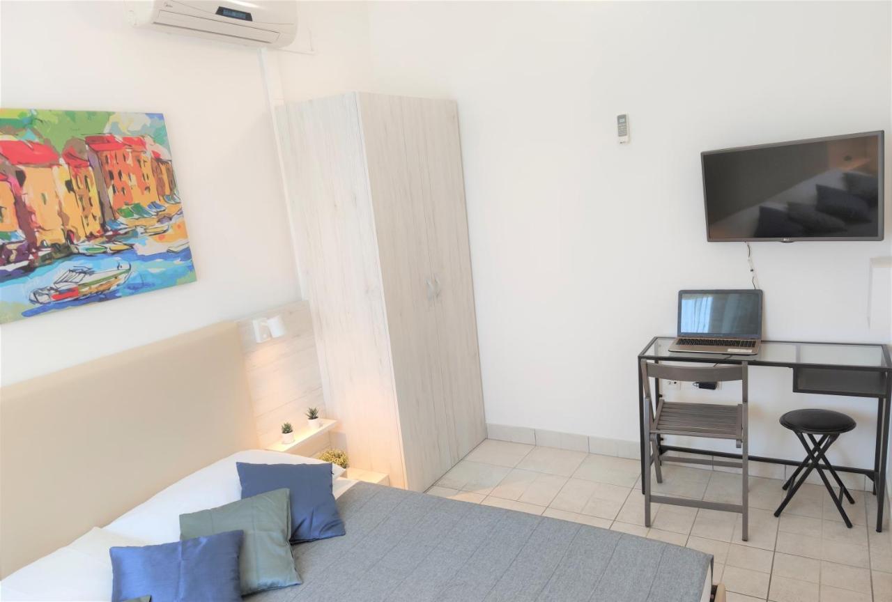 Apartments Riba Vis Extérieur photo