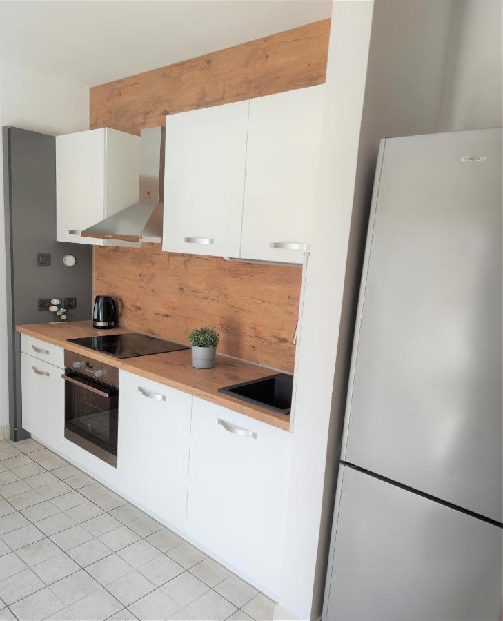 Apartments Riba Vis Chambre photo