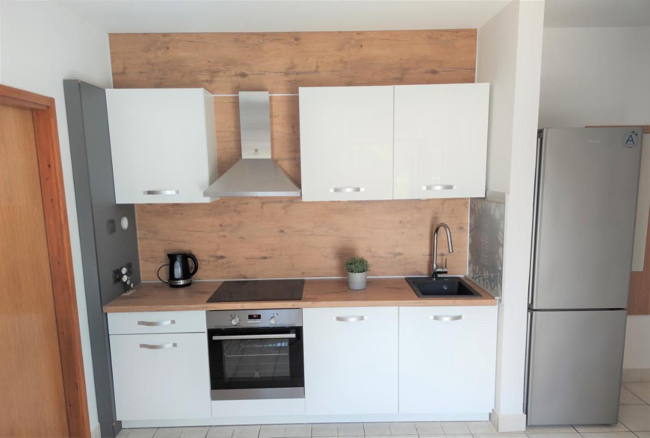Apartments Riba Vis Chambre photo