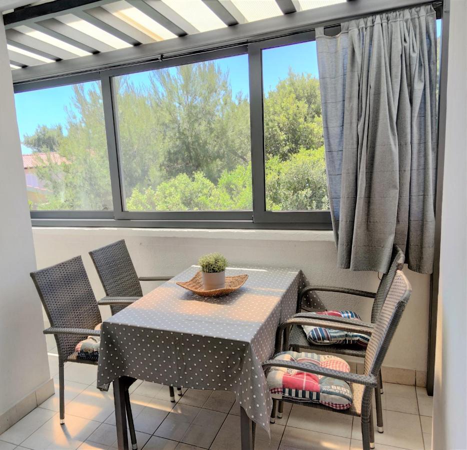 Apartments Riba Vis Chambre photo